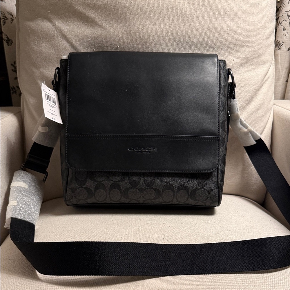 Coach Black and Gray Men's Messenger Bag